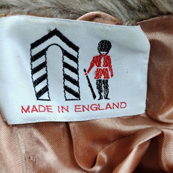 Made in England High Quality Faux Fur Real Leather Coat - Picture 4 of 13